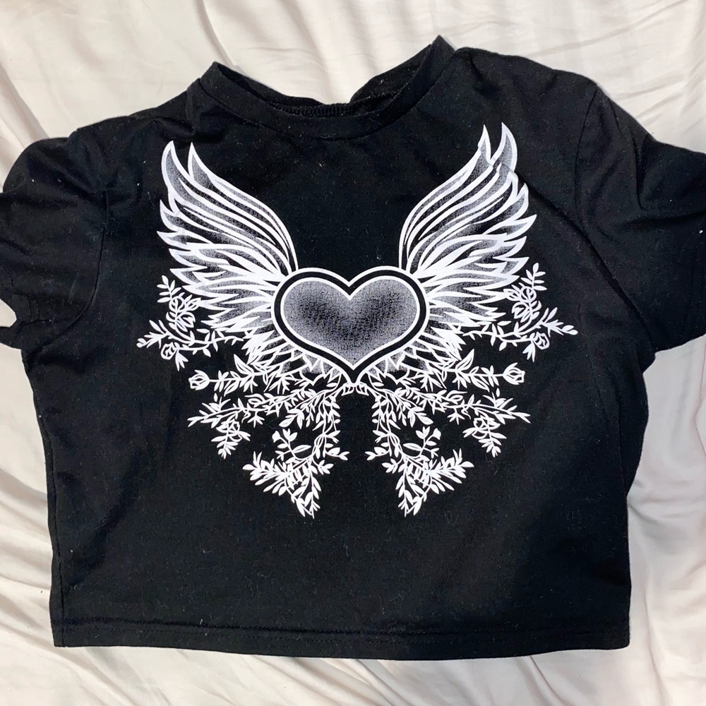 Black baby tee